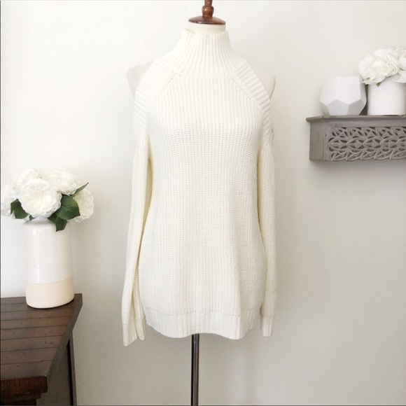Lumiere Sweaters - Lumiere white knit cold shoulder sweater medium
